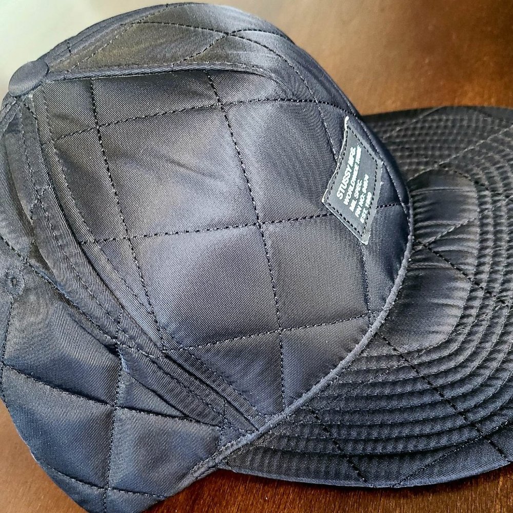 Stussy snapback hat